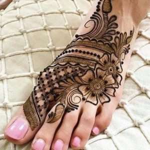 Archanas-Brides-Bridal-Mehndi-Designs3